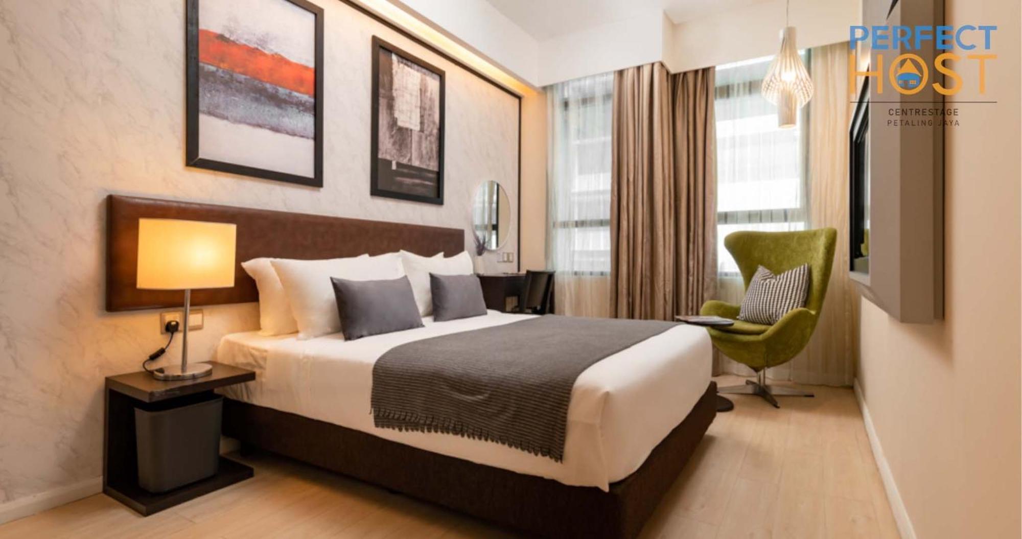 Hotel Centrestage Petaling Jaya By Perfect Host Exteriér fotografie Deluxe Room