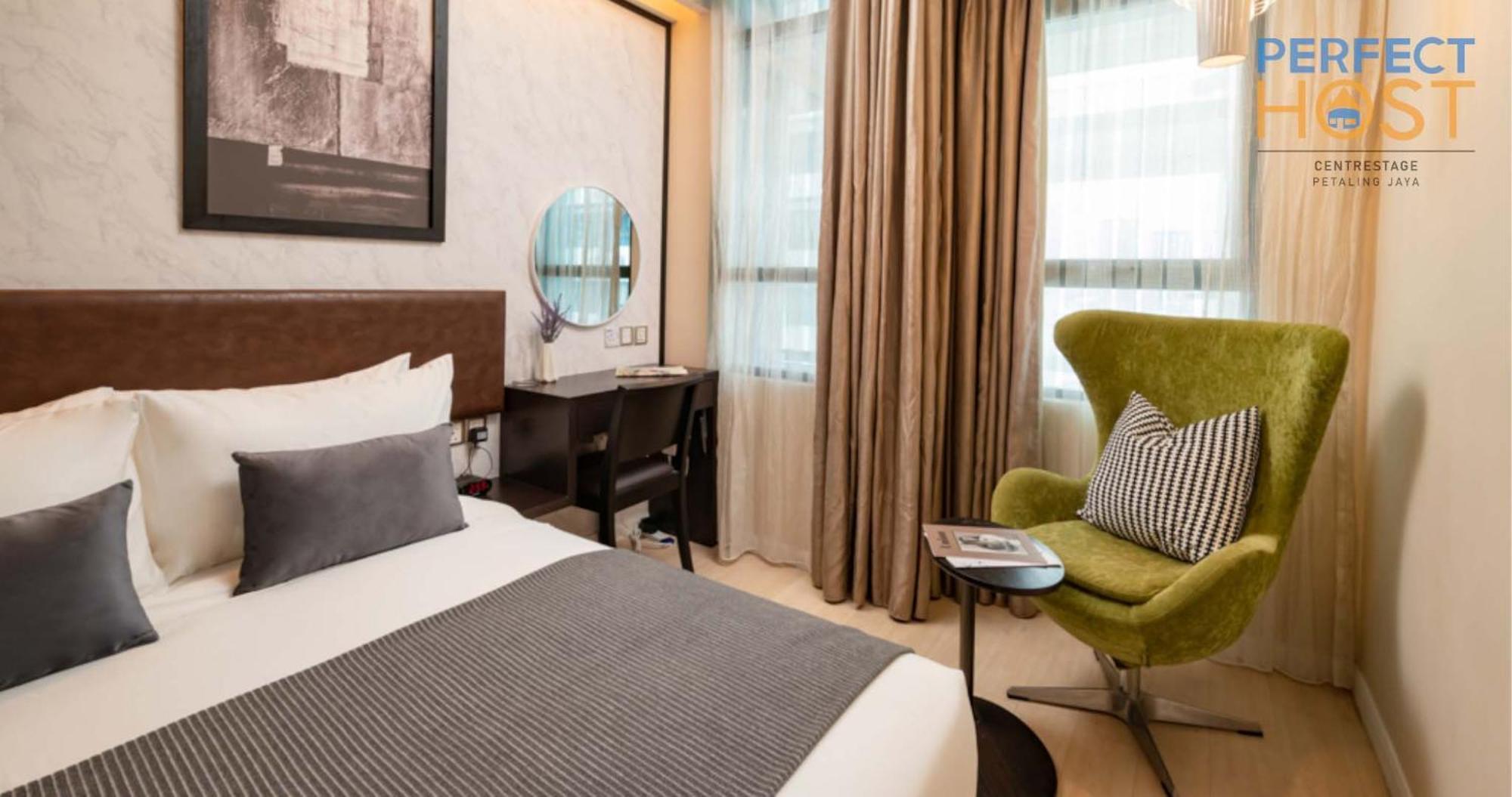Hotel Centrestage Petaling Jaya By Perfect Host Exteriér fotografie Deluxe Room